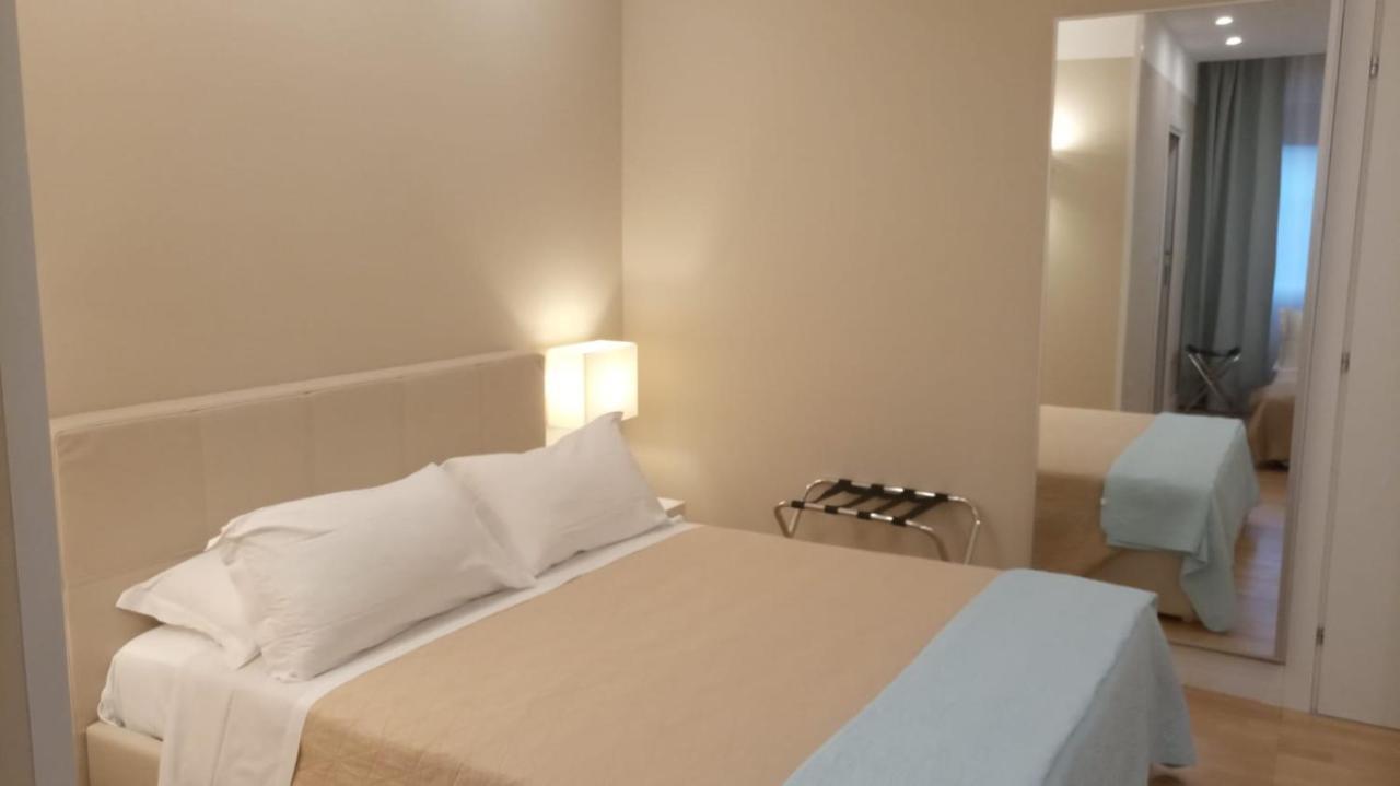 Pescara Centro Luxury Suite II Deluxe Rooms Экстерьер фото